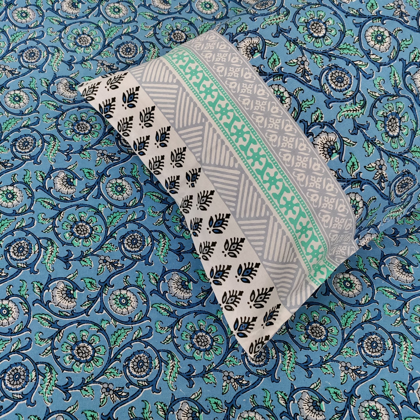 Blue Jaipuri Paradise Bedsheet | King